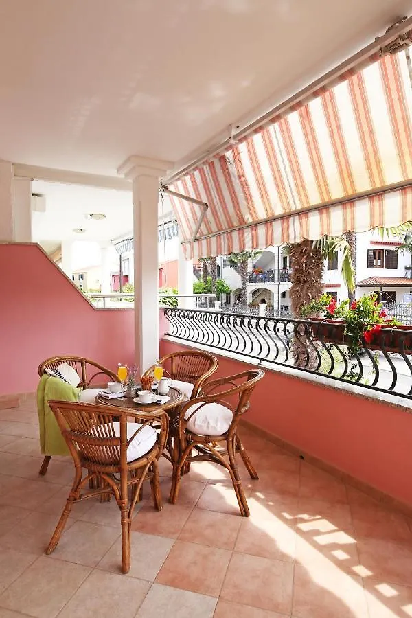 Apartments Paola Rovinj