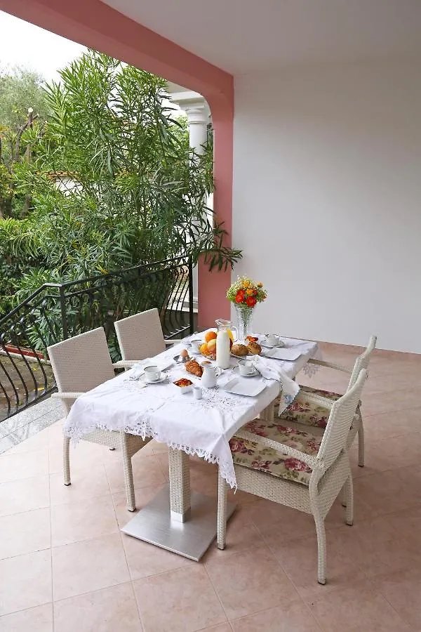 Apartments Paola Rovinj