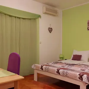 Istranova רוביני